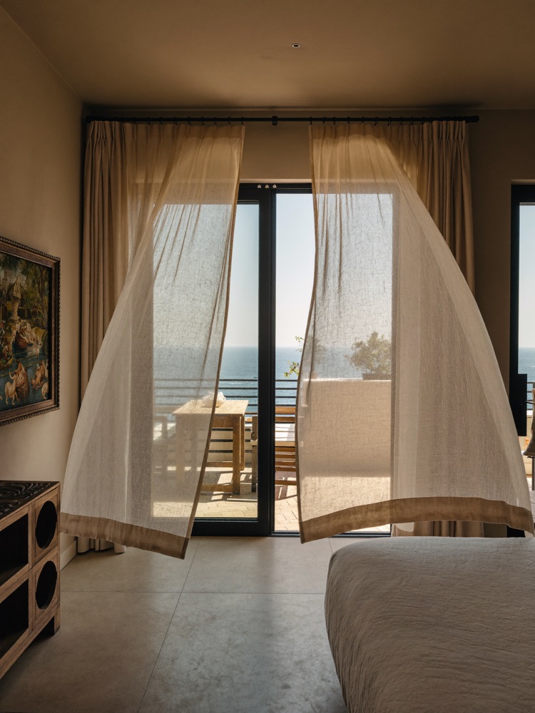 Bright Spanish home opening onto a sea-view terrace